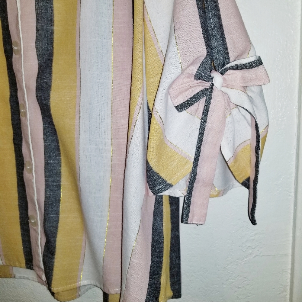 Unique Spectrum Striped Button Down Top - Picture 4 of 6